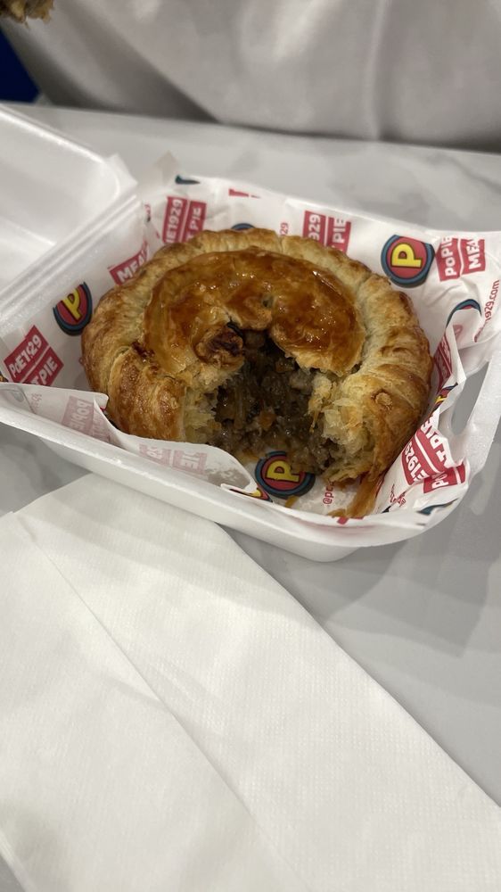 PoPIE1929 - Meat Pie l Pasta l Risotto l Salad l Cafe gallery photo